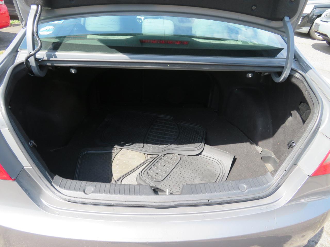 Hyundai Sonata GLS Special Value 2012