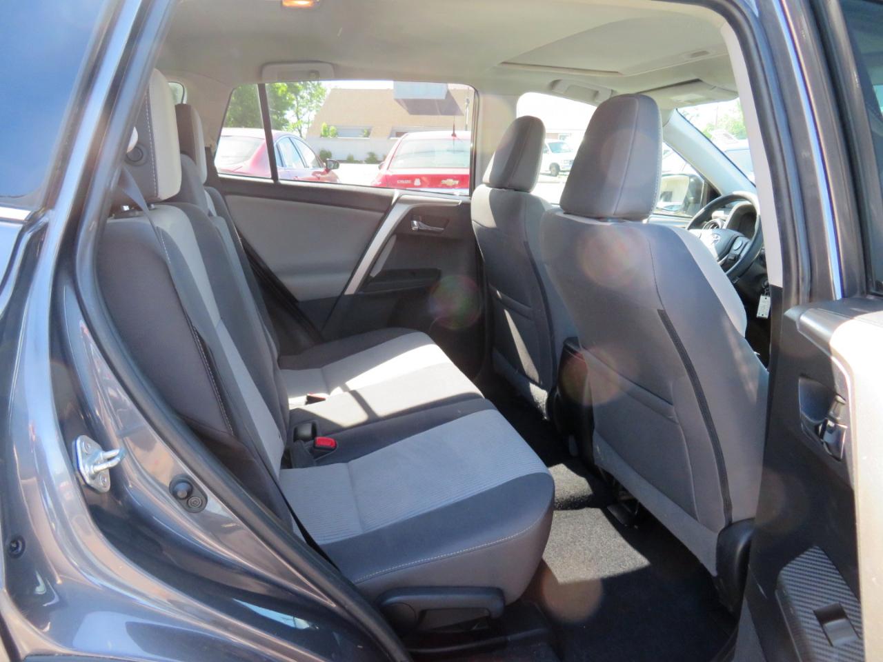 Toyota RAV4 XLE AWD 2014