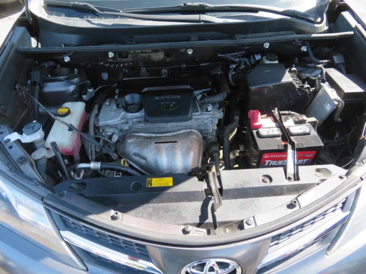 Toyota RAV4 XLE AWD 2014