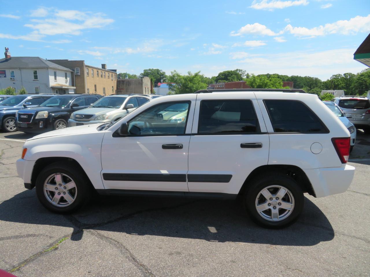Jeep Grand Cherokee Laredo 4WD 2006