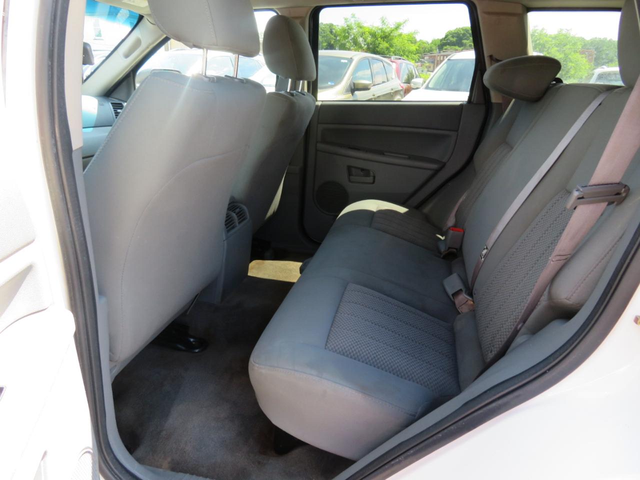 Jeep Grand Cherokee Laredo 4WD 2006