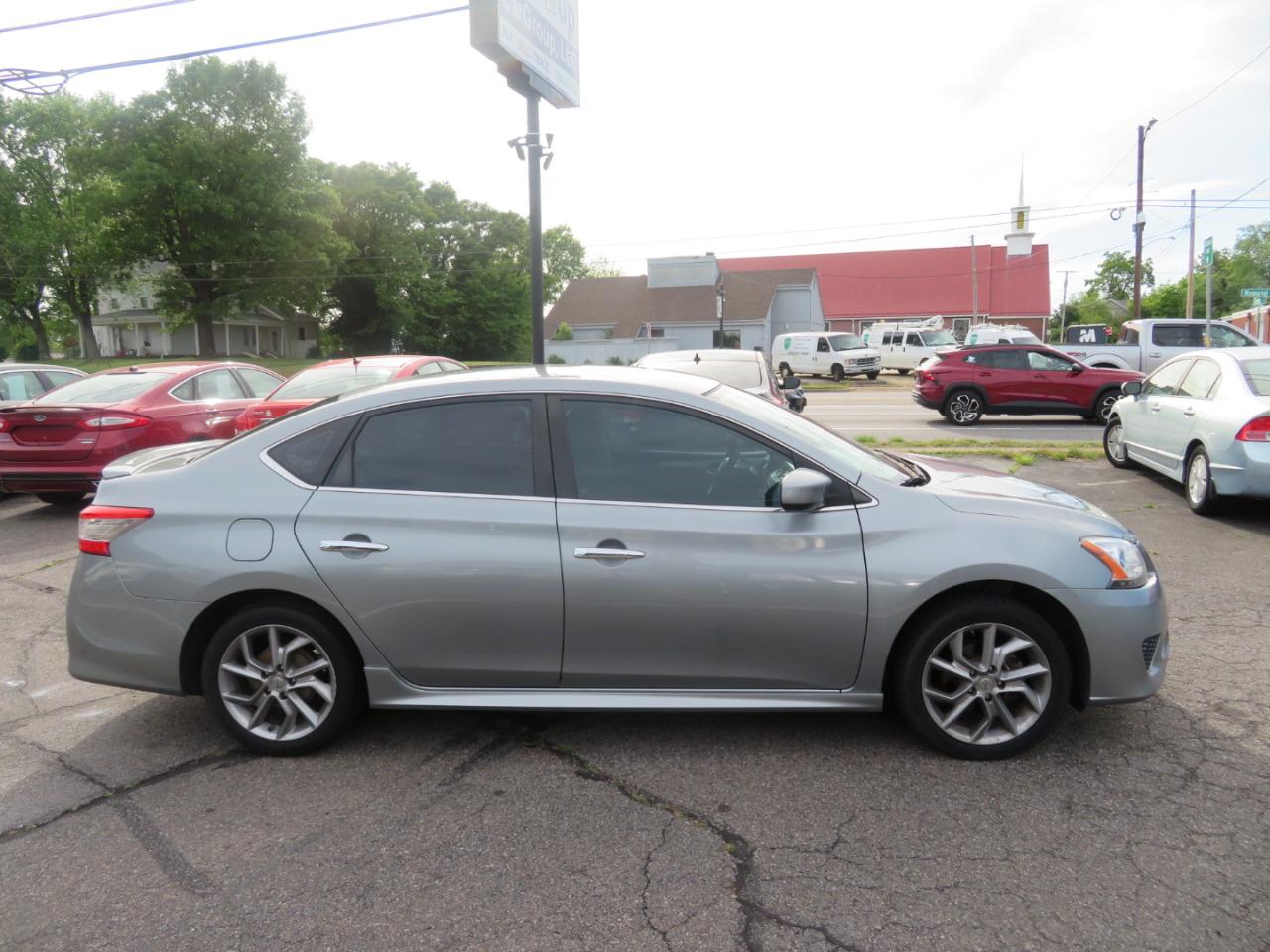 Nissan Sentra SR 4D Sedan 2014