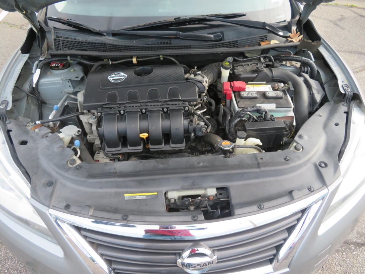 Nissan Sentra SR 4D Sedan 2014