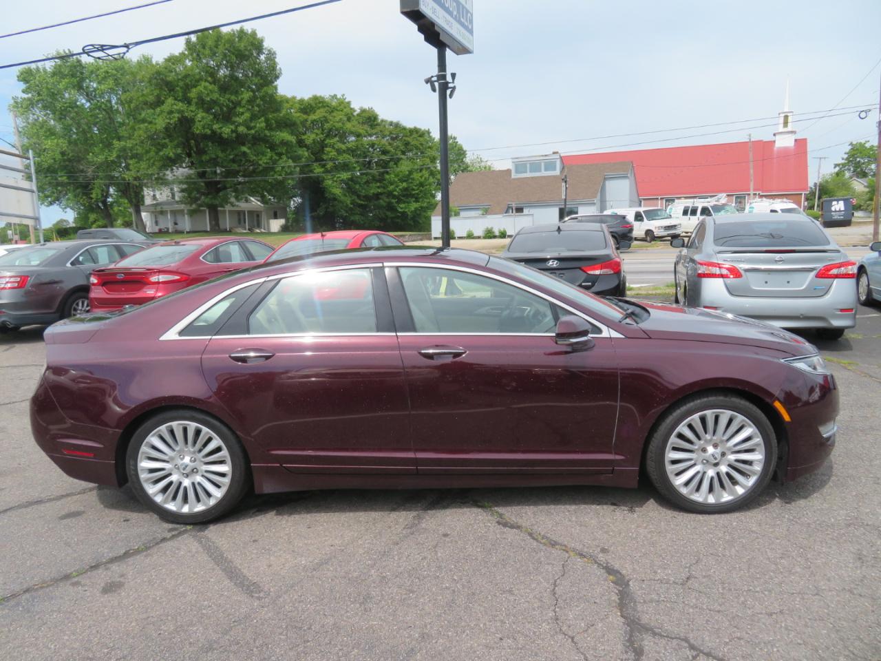 Lincoln MKZ AWD 2013