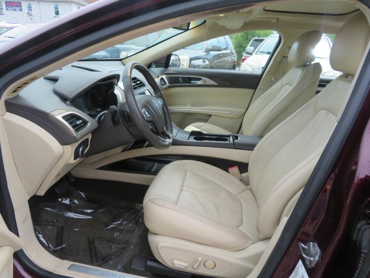 Lincoln MKZ AWD 2013