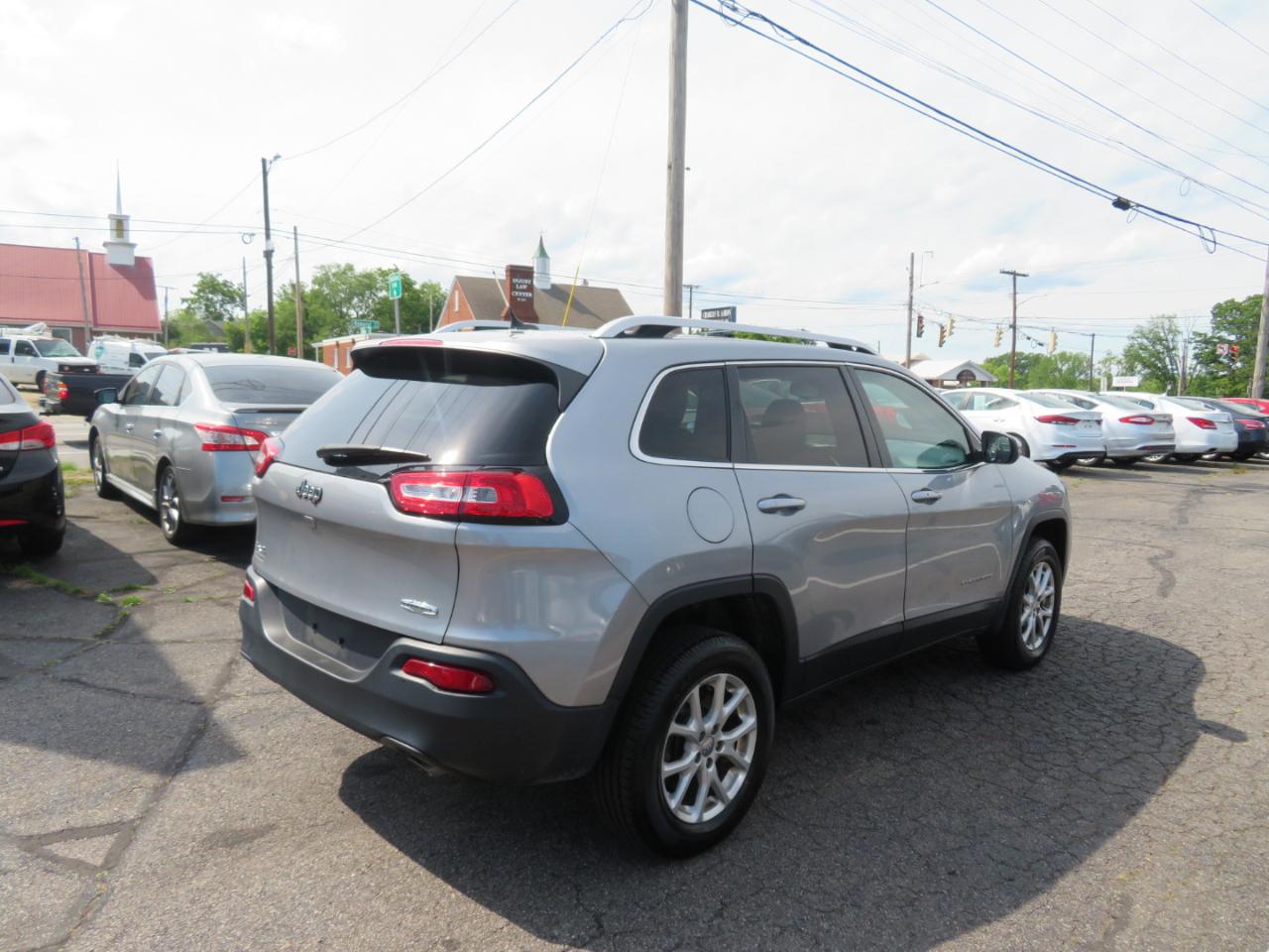 Jeep Cherokee Latitude 4WD 2014