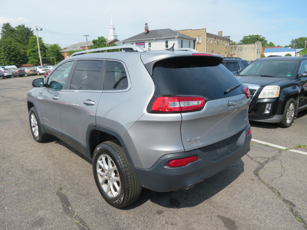 Jeep Cherokee Latitude 4WD 2014