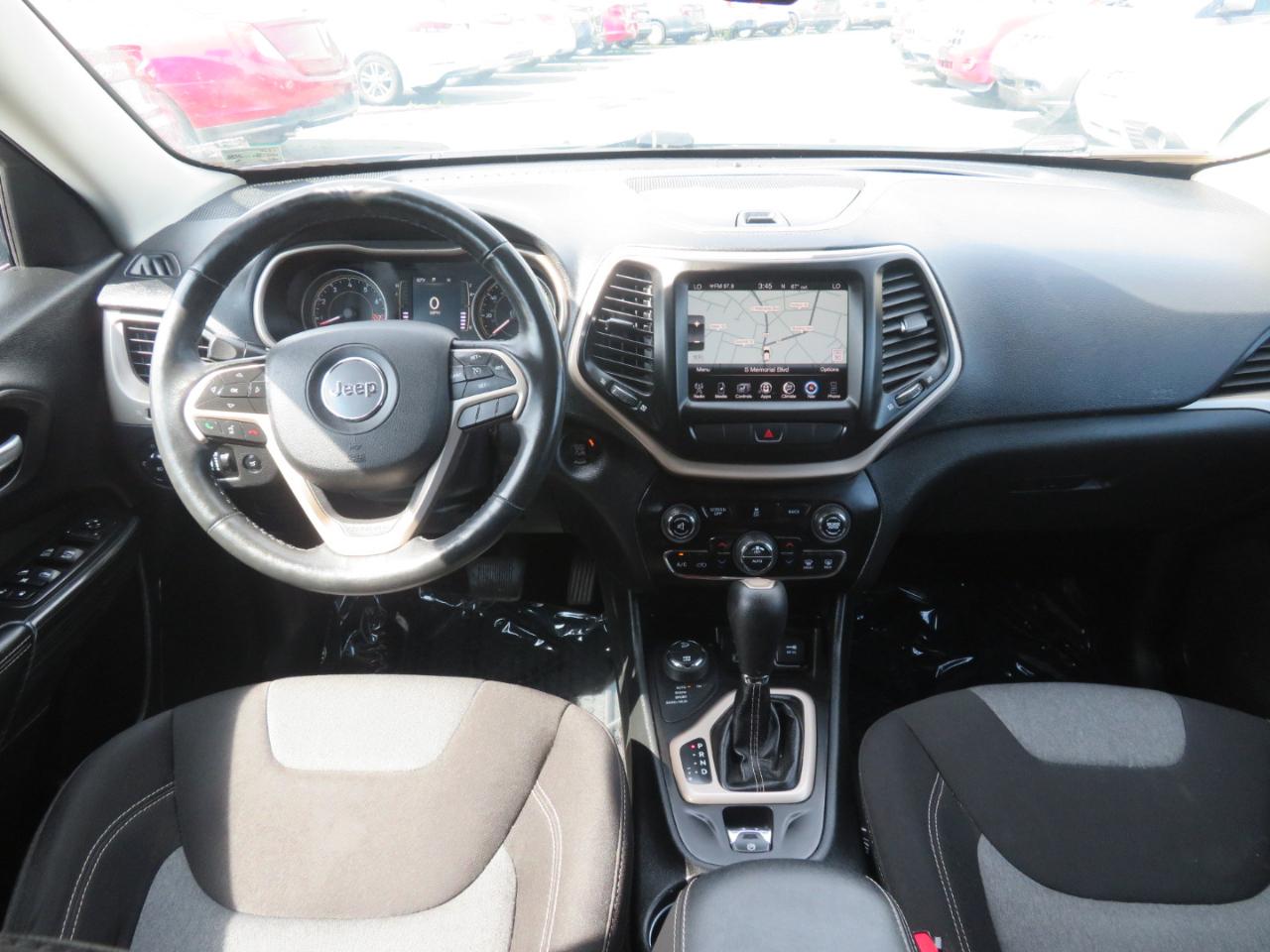 Jeep Cherokee Latitude 4WD 2014
