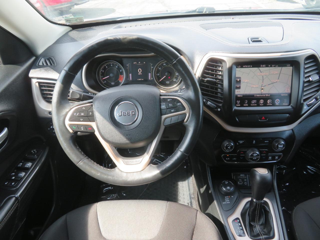 Jeep Cherokee Latitude 4WD 2014