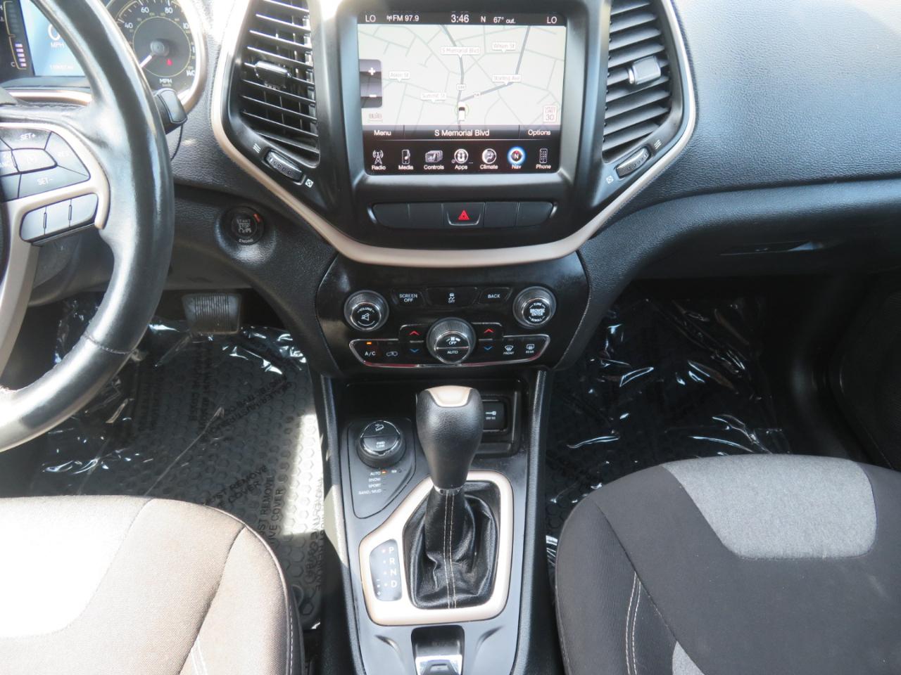 Jeep Cherokee Latitude 4WD 2014