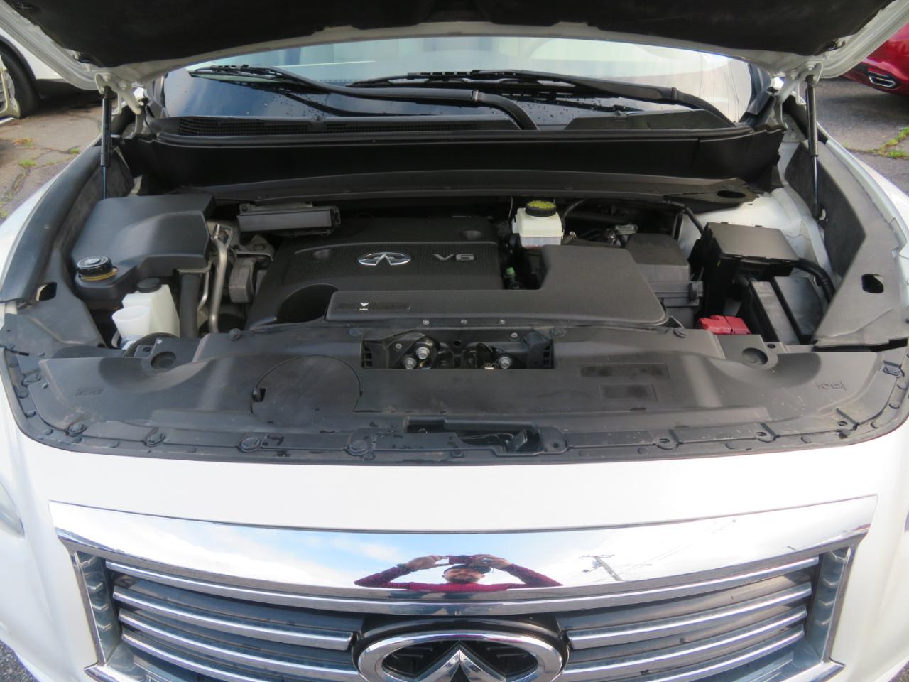 Infiniti QX60 Luxe 4D SUV AWD 2014