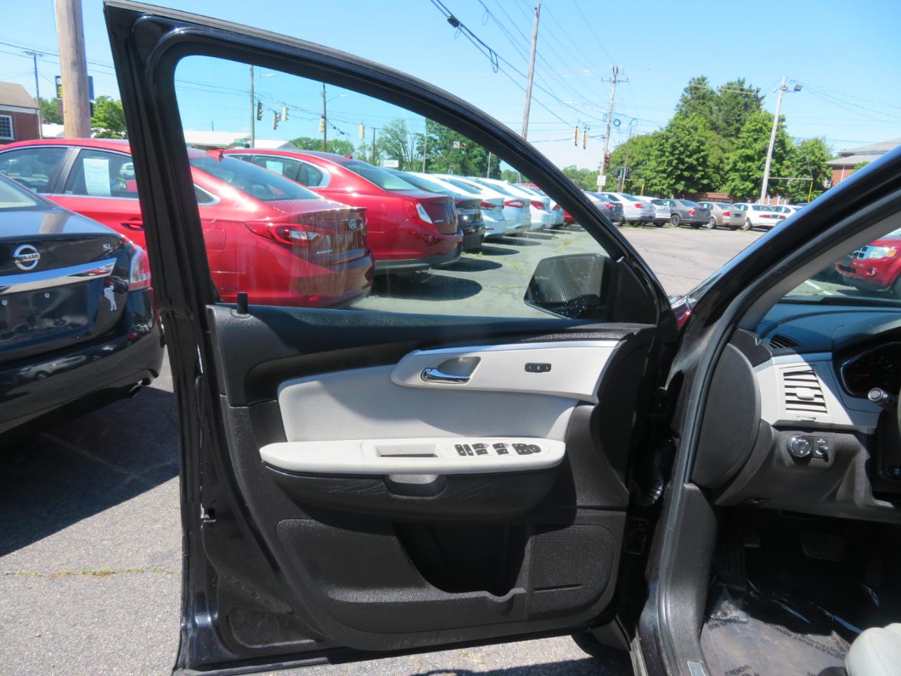 Chevrolet Traverse LTZ AWD 2010