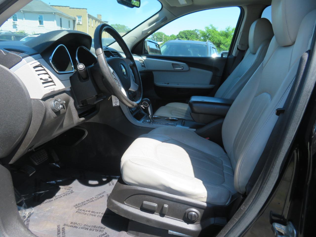 Chevrolet Traverse LTZ AWD 2010