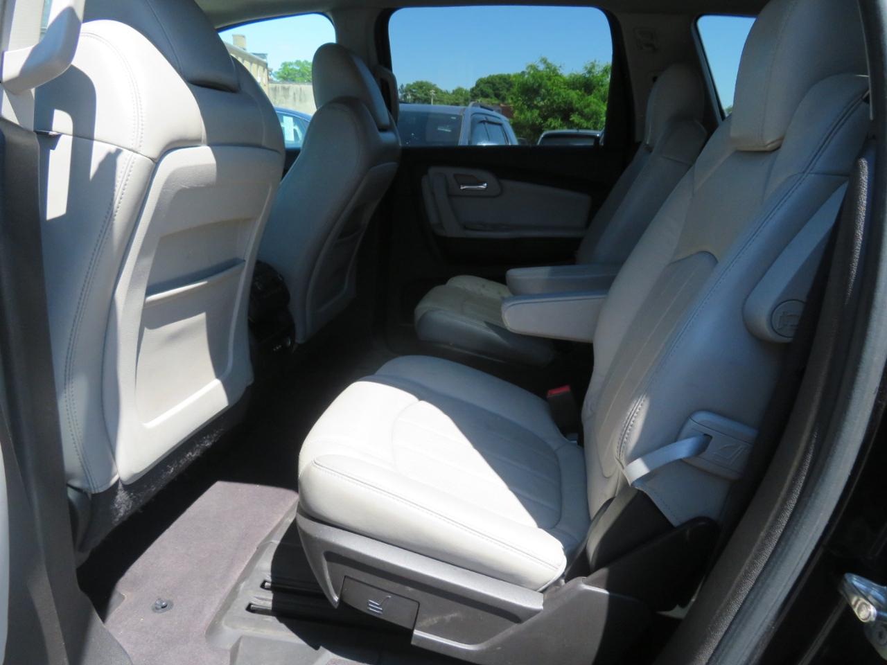 Chevrolet Traverse LTZ AWD 2010