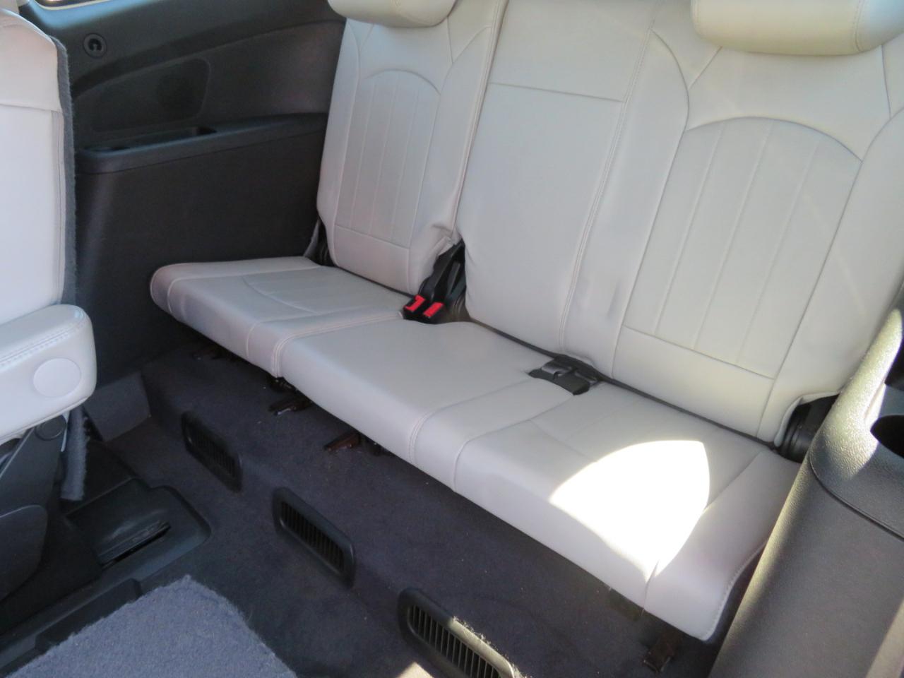 Chevrolet Traverse LTZ AWD 2010