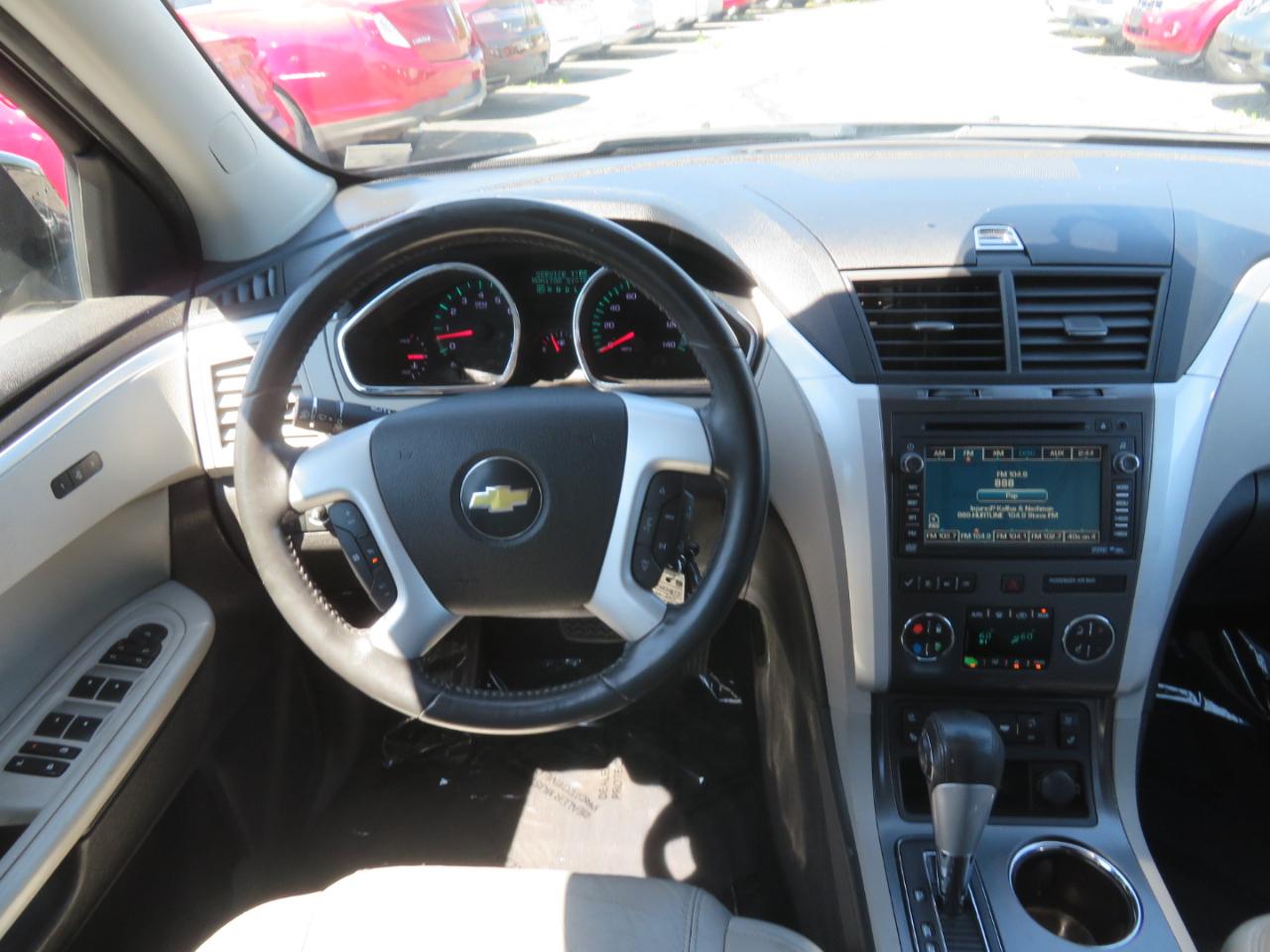 Chevrolet Traverse LTZ AWD 2010