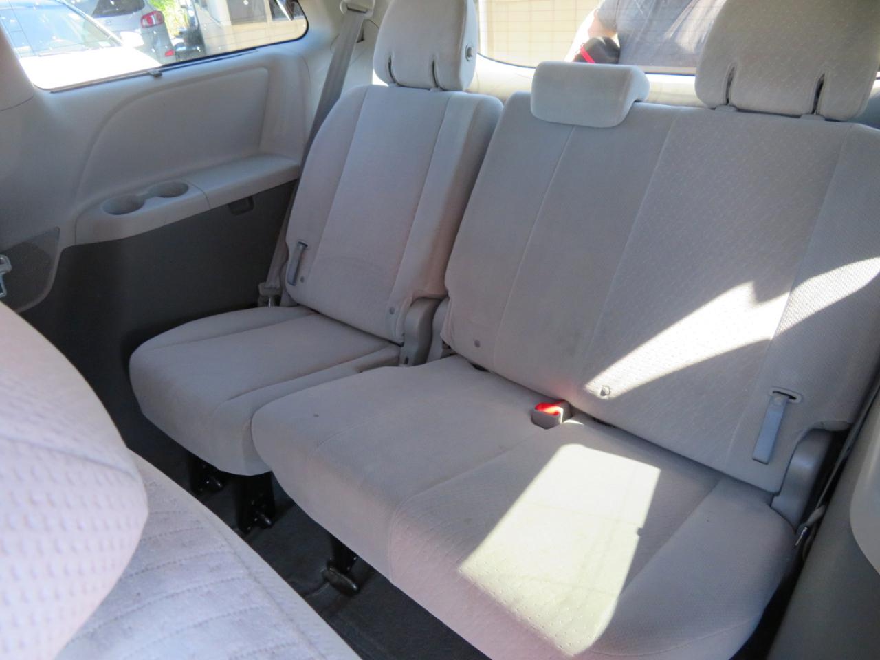 Toyota Sienna LE FWD 8-Passenger V6 2015