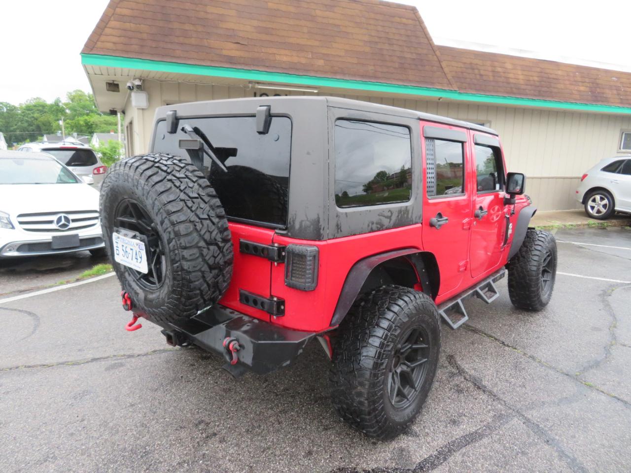 Jeep Wrangler Unlimited Rubicon 4WD 2011