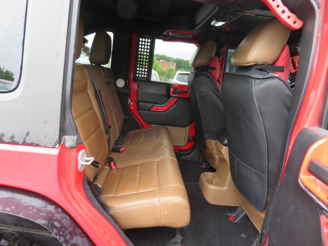 Jeep Wrangler Unlimited Rubicon 4WD 2011