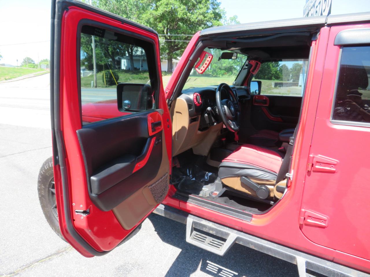 Jeep Wrangler Unlimited Rubicon 4WD 2011