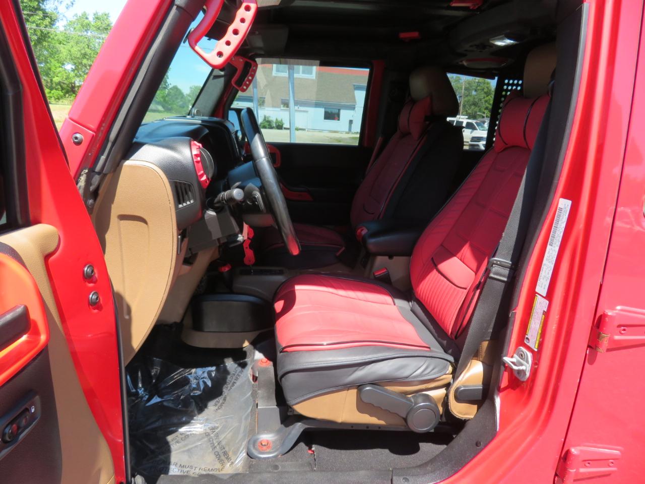 Jeep Wrangler Unlimited Rubicon 4WD 2011