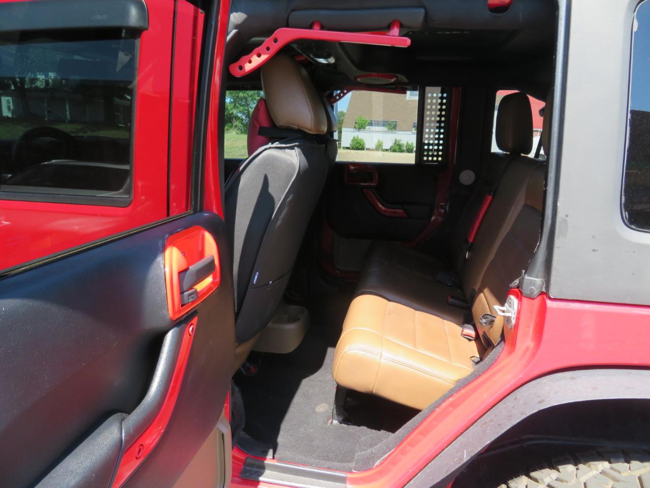 Jeep Wrangler Unlimited Rubicon 4WD 2011