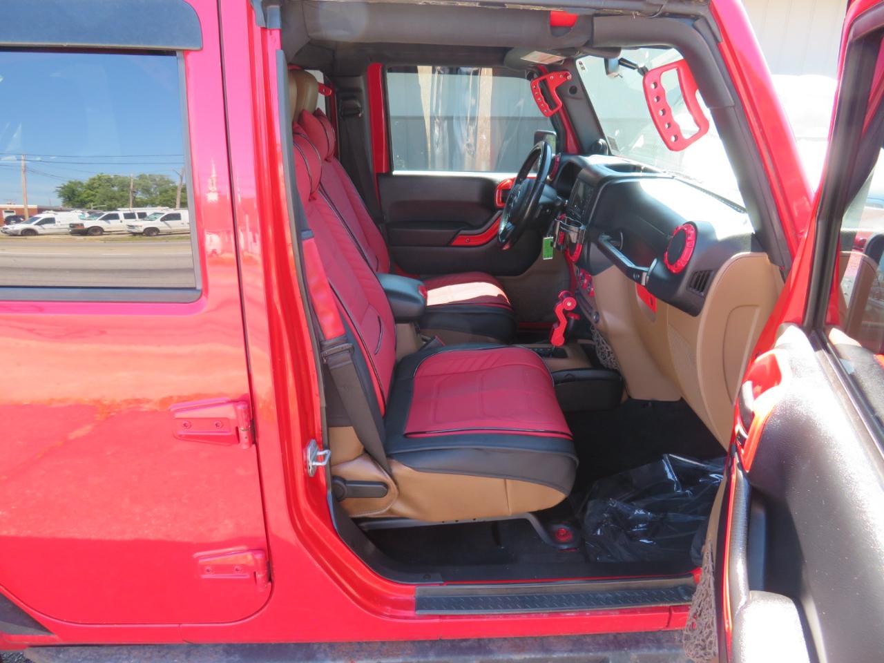 Jeep Wrangler Unlimited Rubicon 4WD 2011