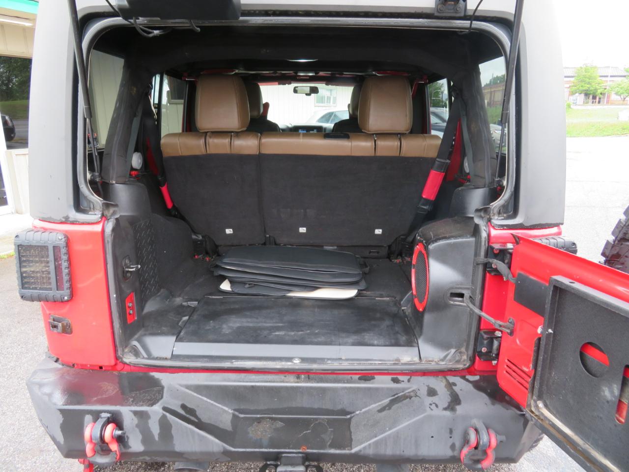 Jeep Wrangler Unlimited Rubicon 4WD 2011