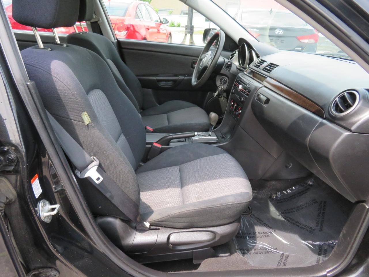 Mazda MAZDA3 i Touring 4-door 2008