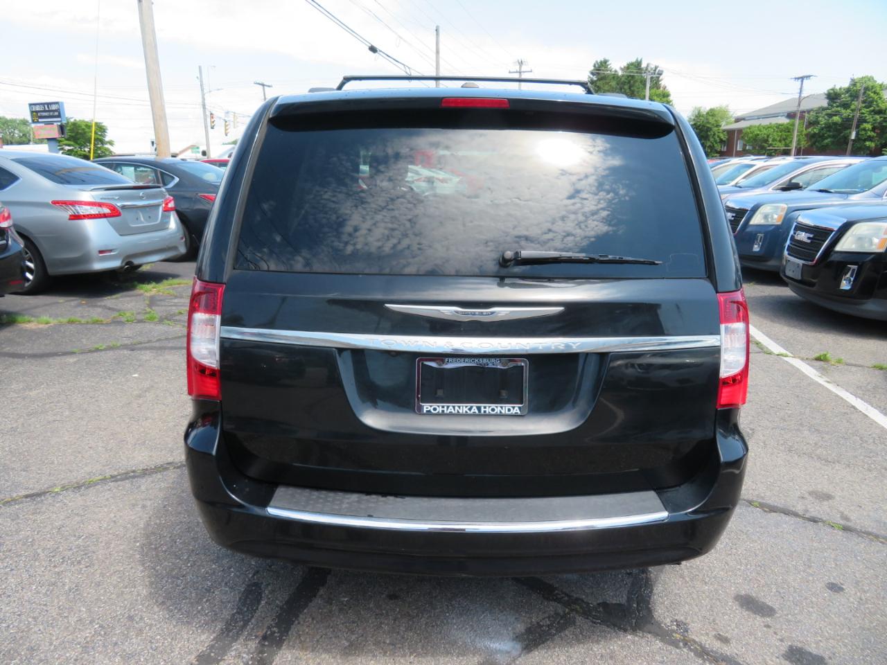 Chrysler Town & Country Touring 2013