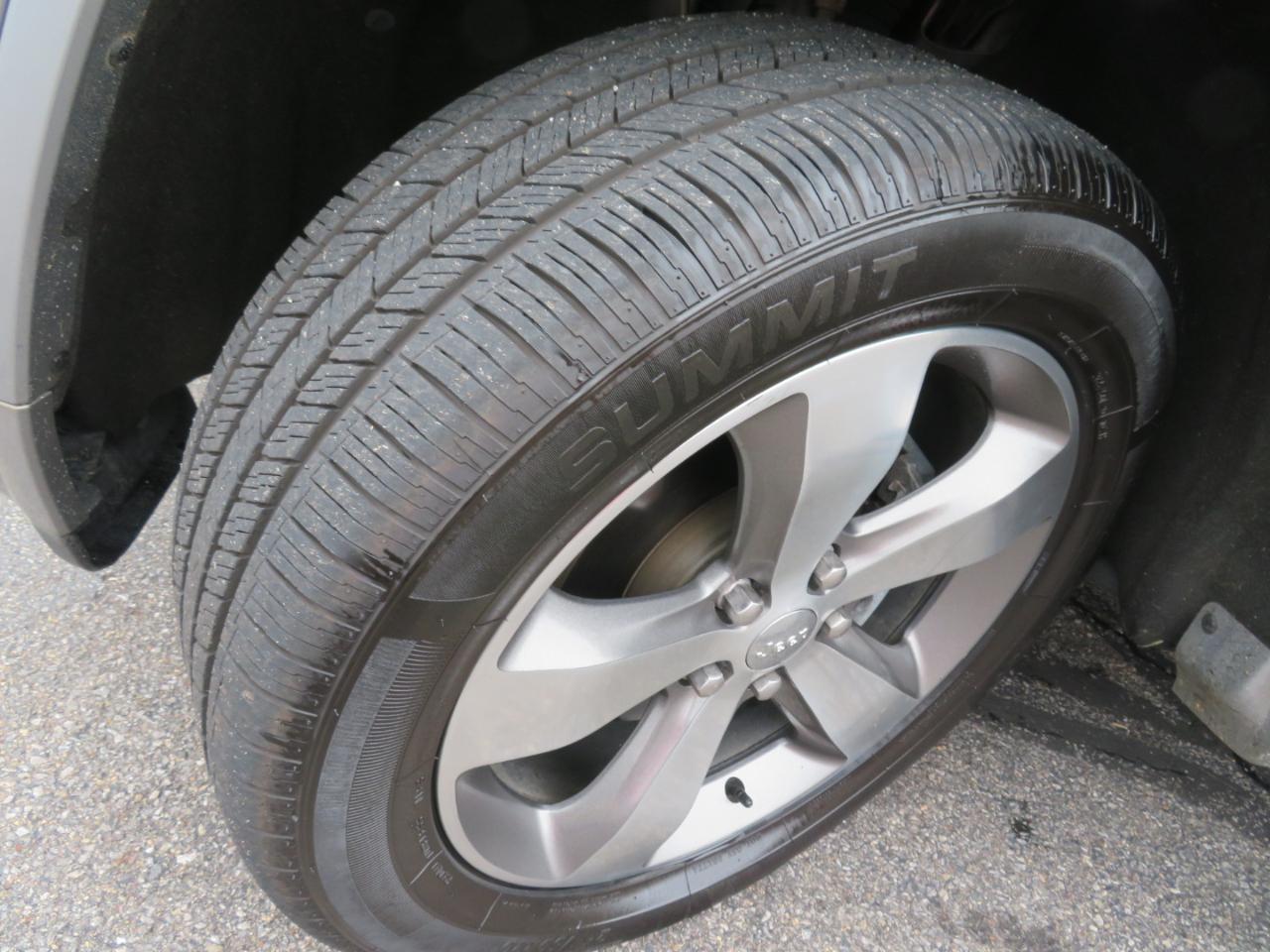 Jeep Grand Cherokee Overland 4WD 2014