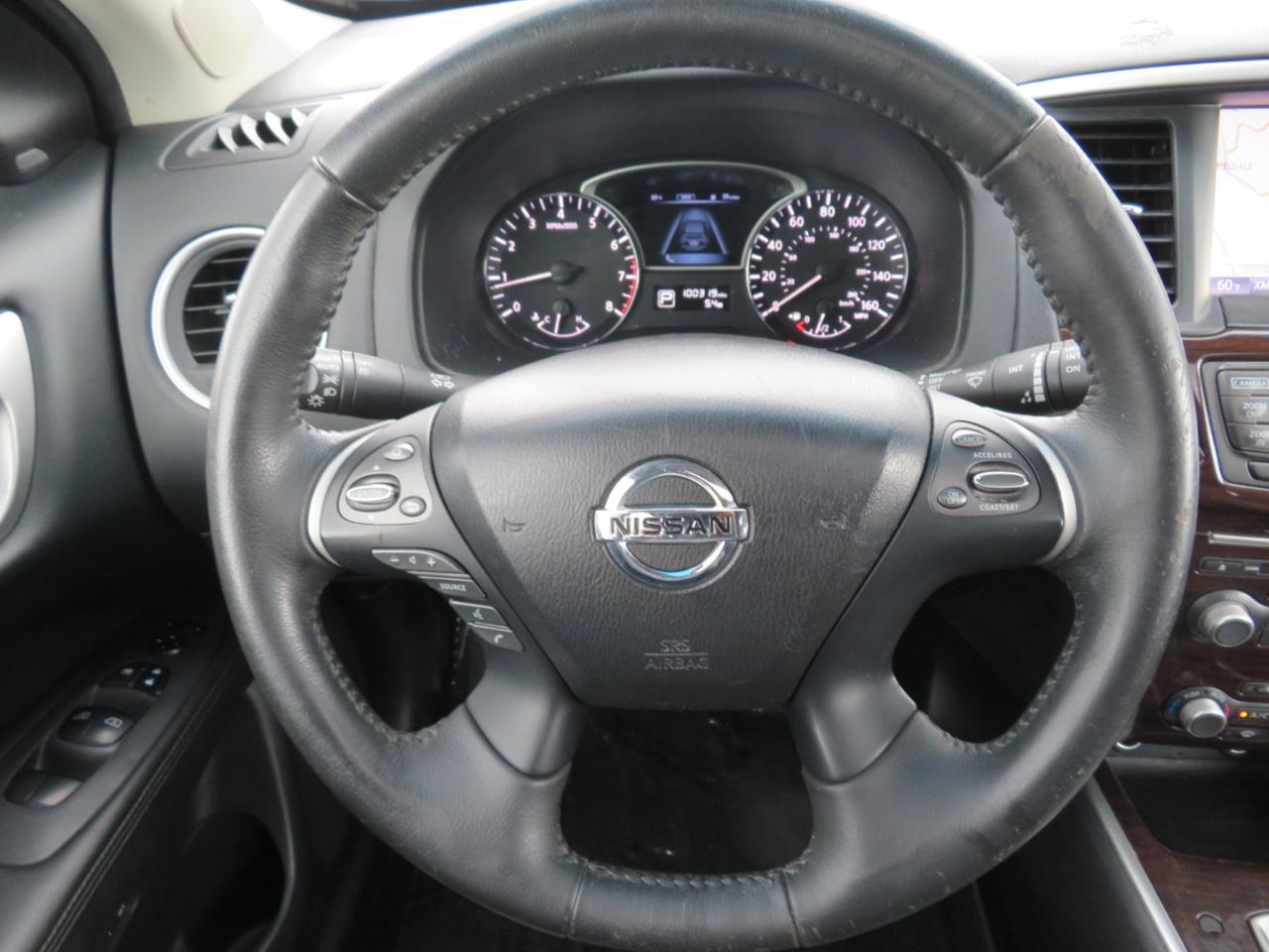 Nissan Pathfinder Platinum 4WD 2015