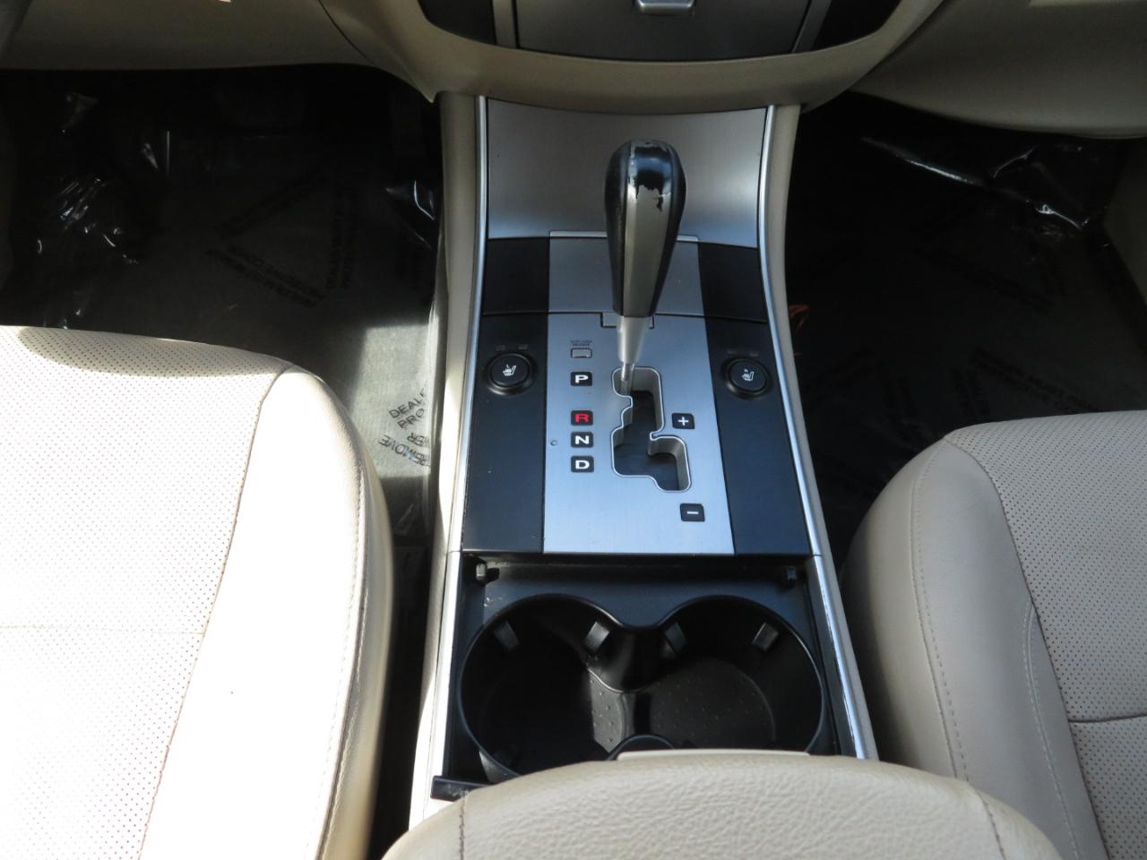 Hyundai Veracruz Limited AWD 2011