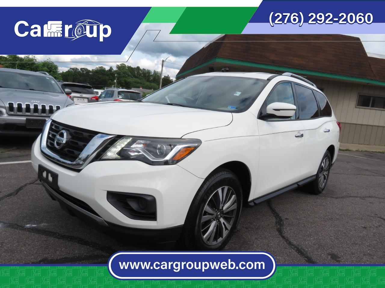 Nissan Pathfinder SV 4WD 2017