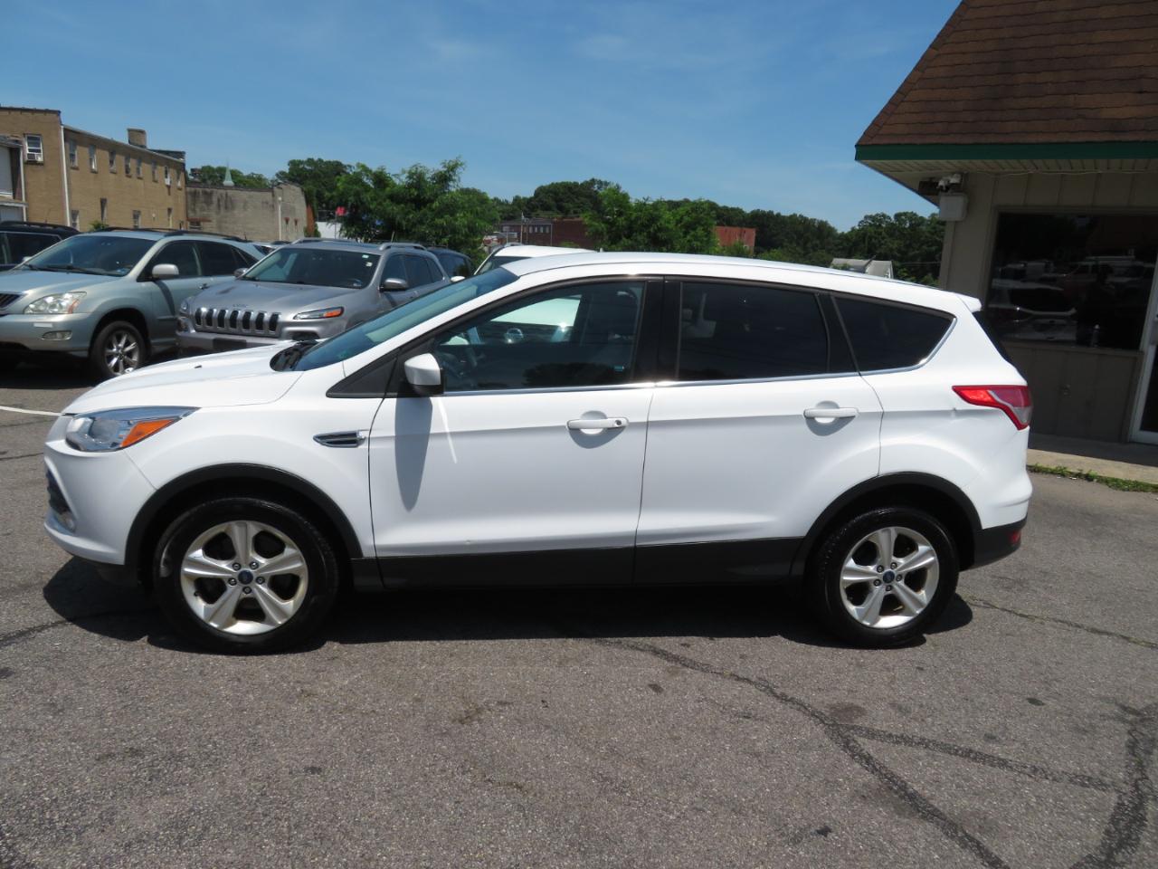 Ford Escape SE 4WD 2016
