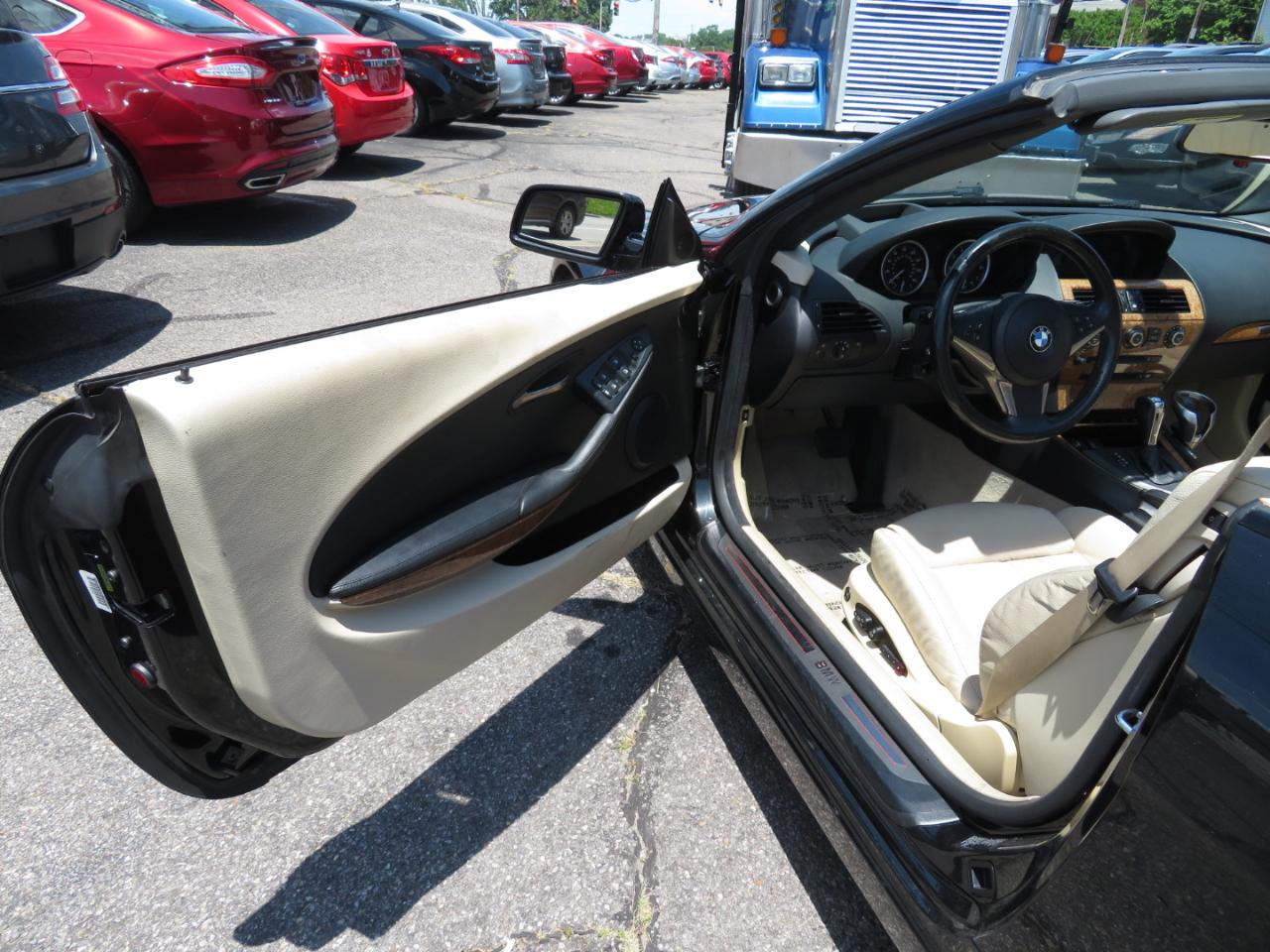 BMW 6-Series 650i Convertible 2007