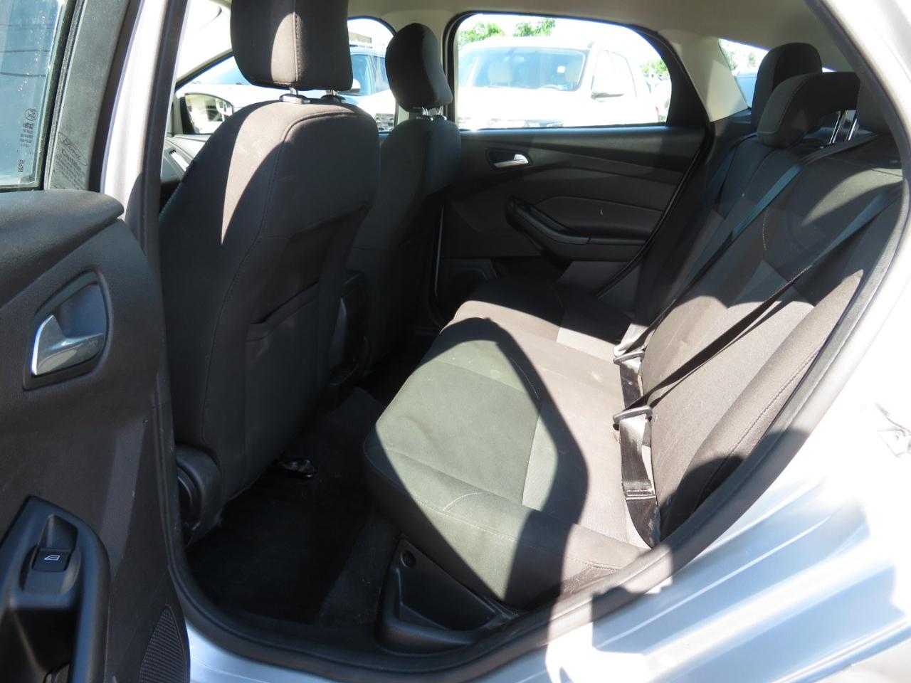 Ford Focus SE Hatch 2015