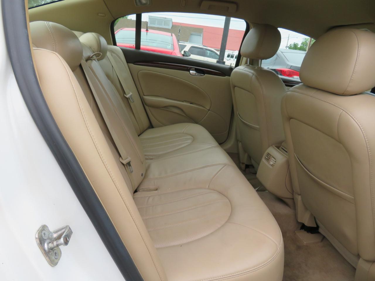 Buick Lucerne CXL V6 2007