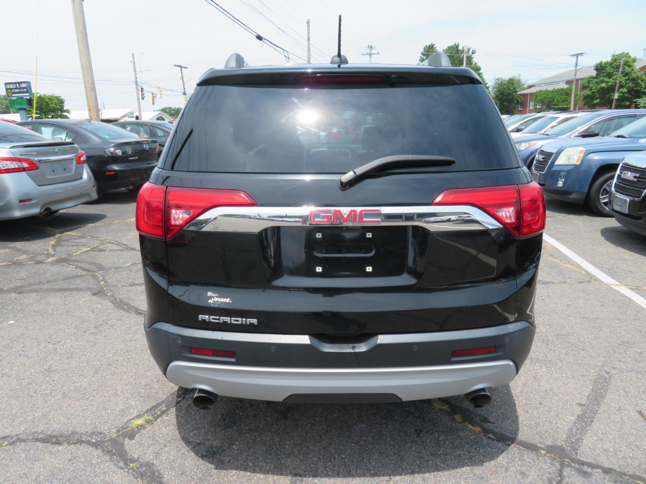 GMC Acadia SLT-1 FWD 2017