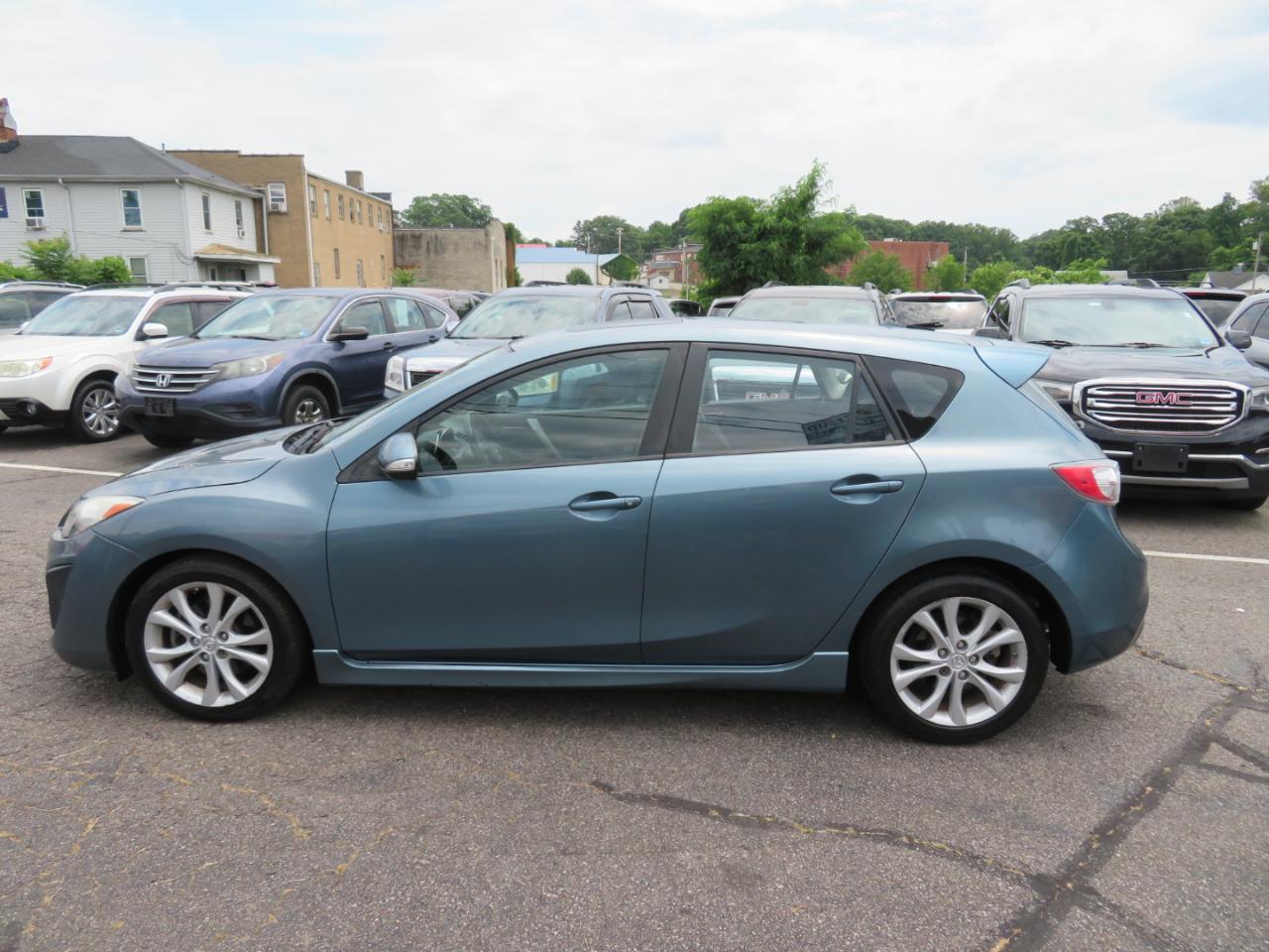 Mazda MAZDA3 s Grand Touring 5-Door 2010