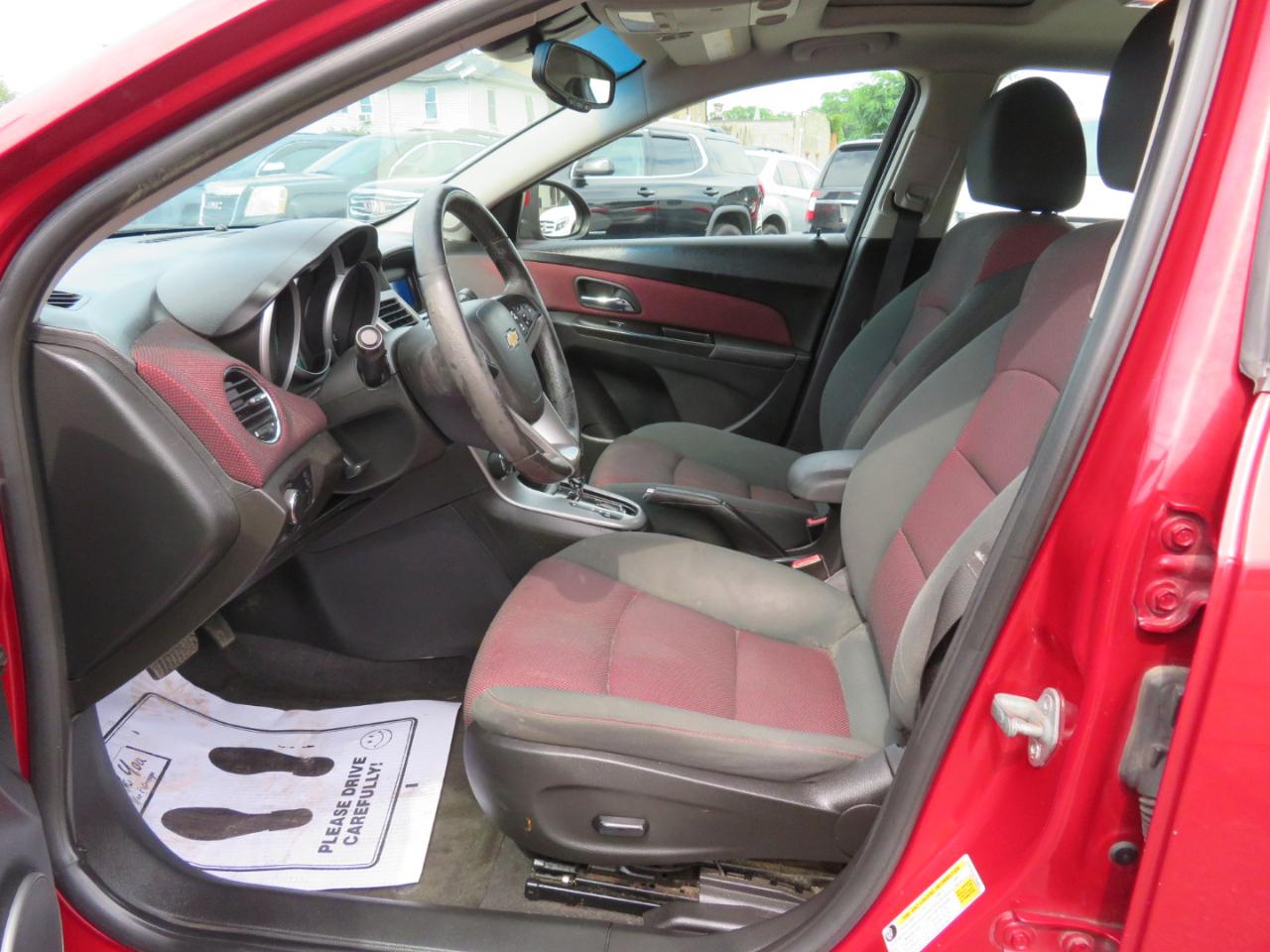 Chevrolet Cruze 1LT 2012