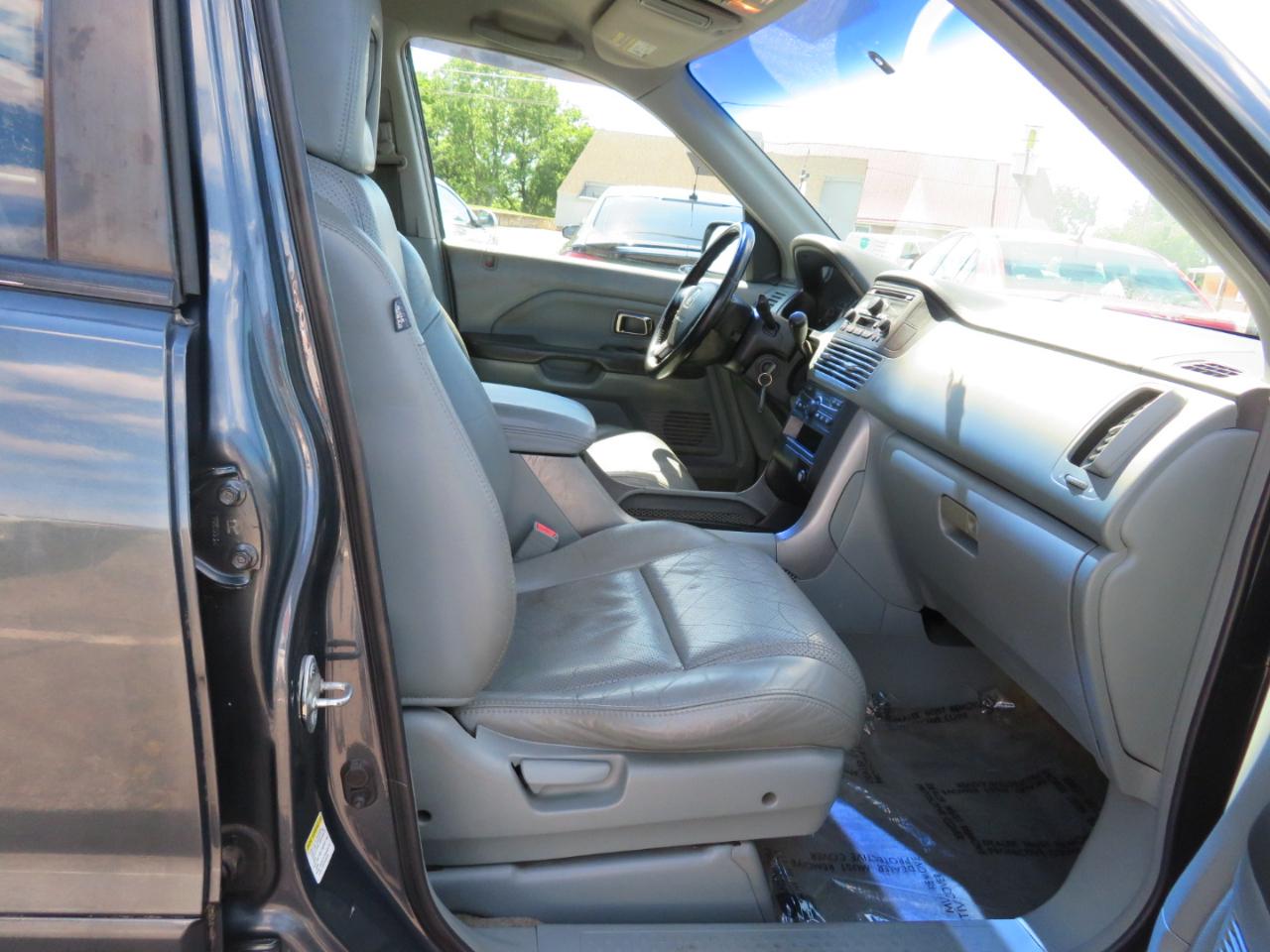 Honda Pilot EX w/ Leather 2003