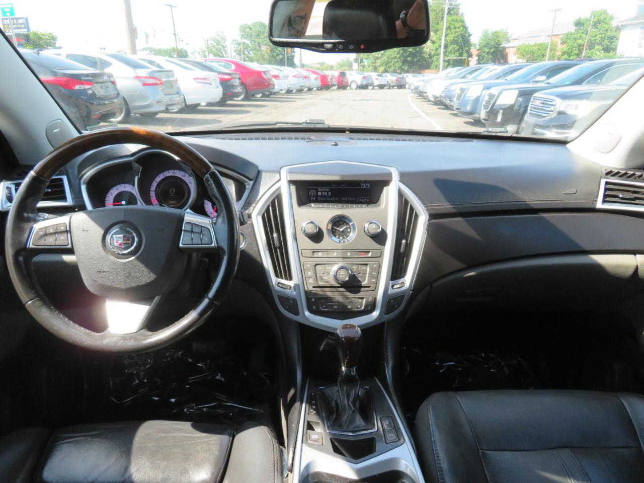 Cadillac SRX Luxury Collection 2011