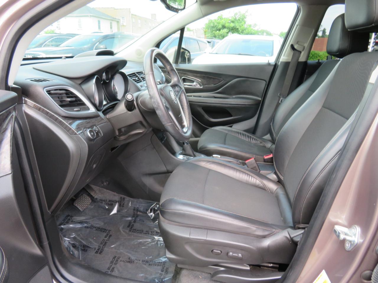 Buick Encore Convenience FWD 2013