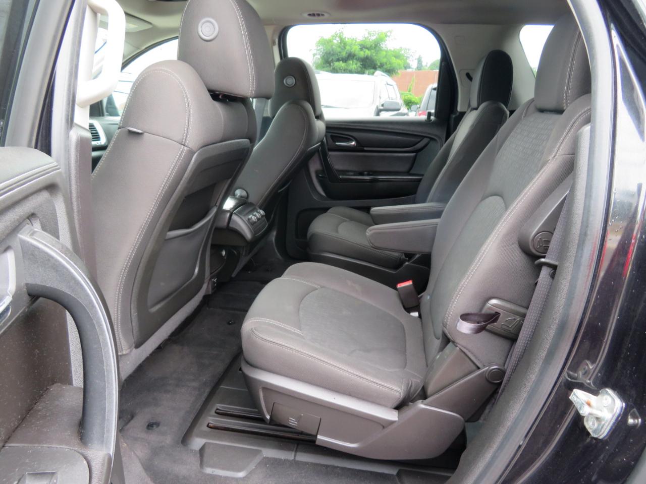GMC Acadia SLE-2 AWD 2015