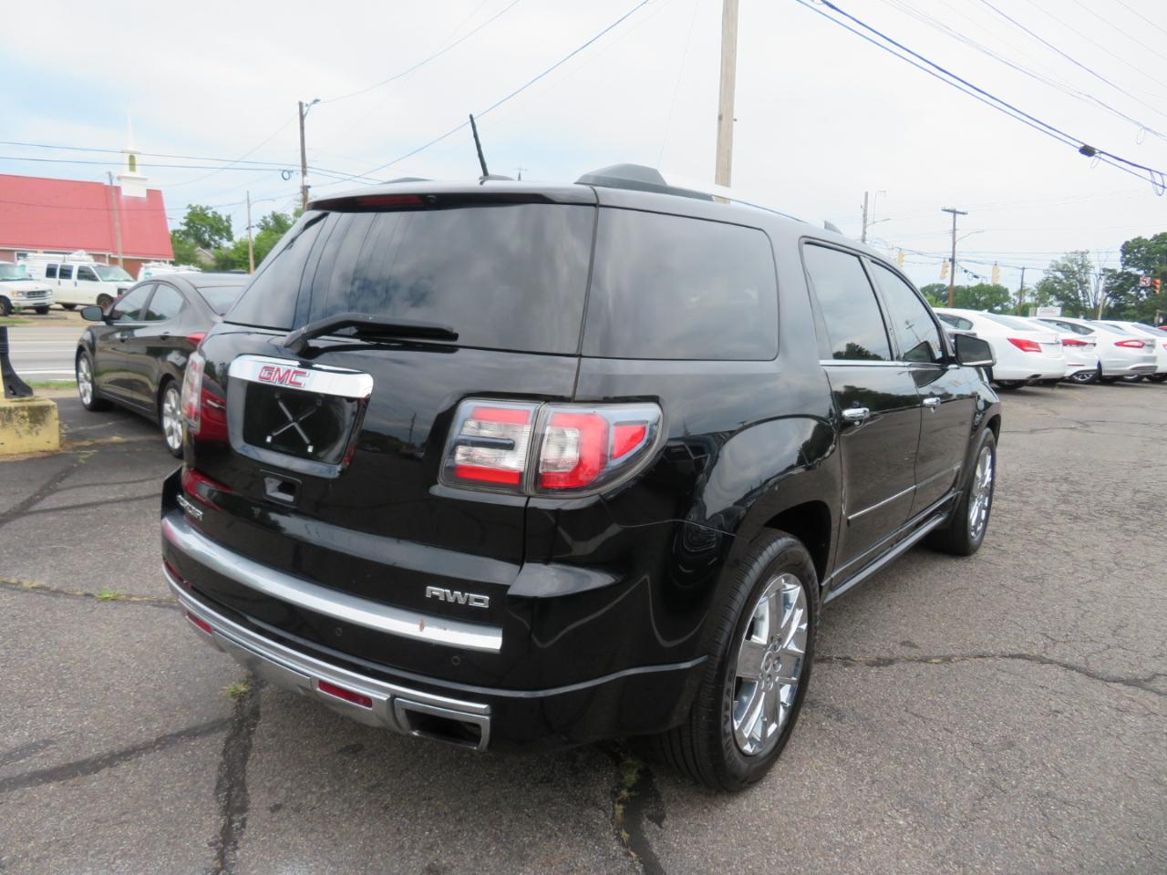 GMC Acadia Denali AWD 2016