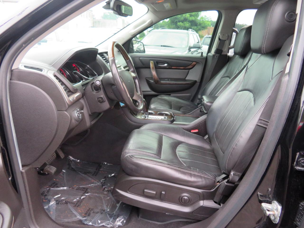 GMC Acadia Denali AWD 2016