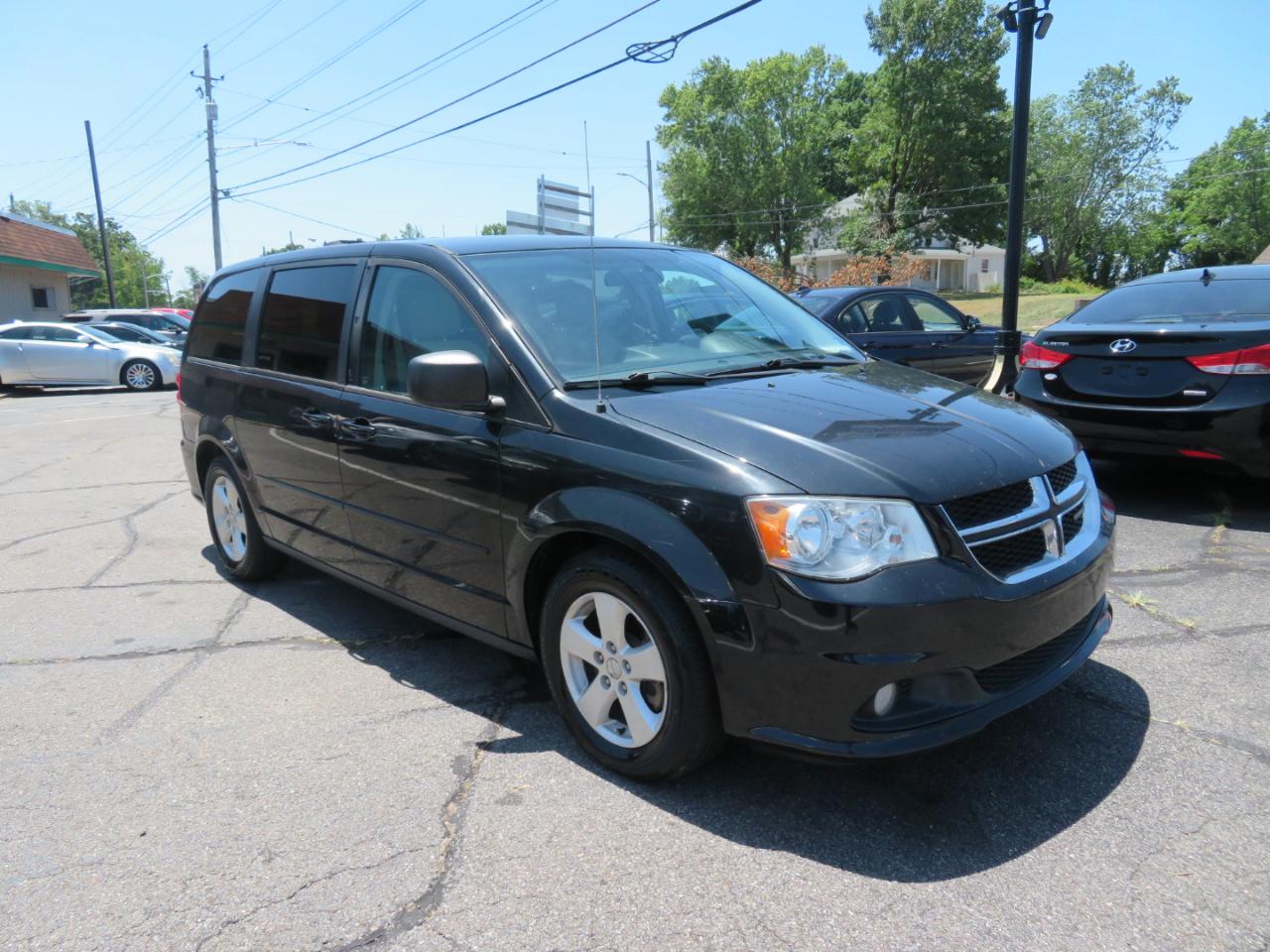 Dodge Grand Caravan SE 2013