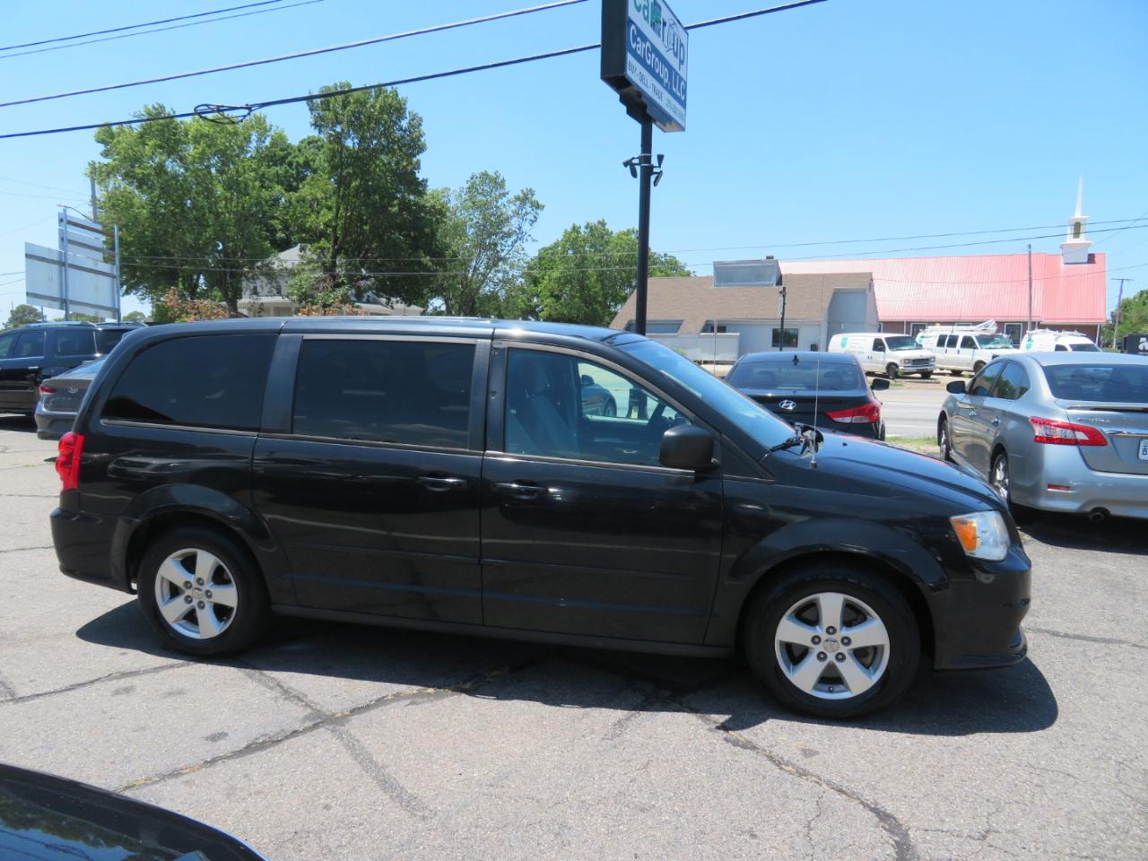 Dodge Grand Caravan SE 2013