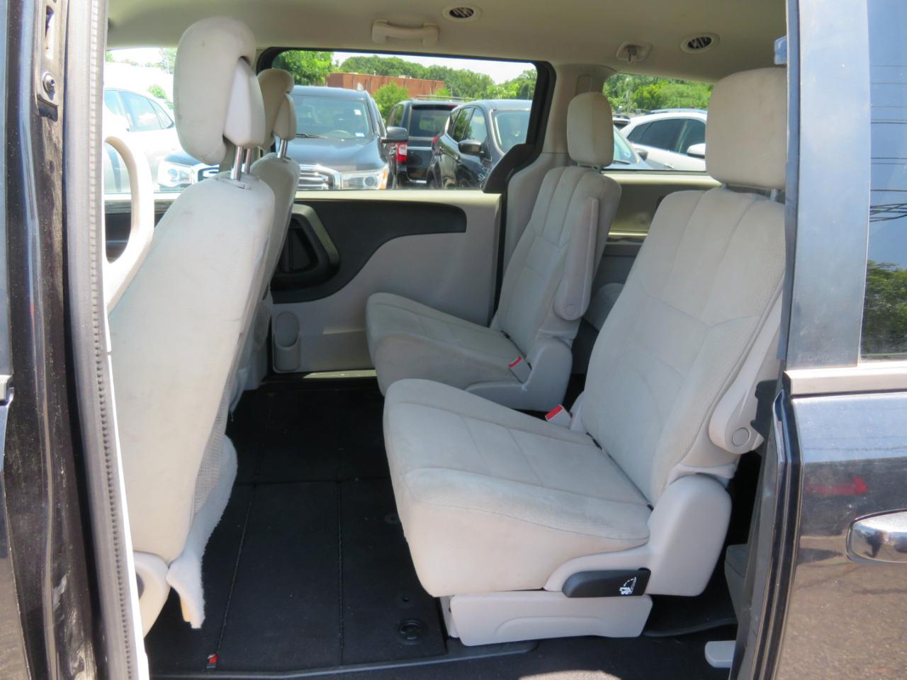 Dodge Grand Caravan SE 2013